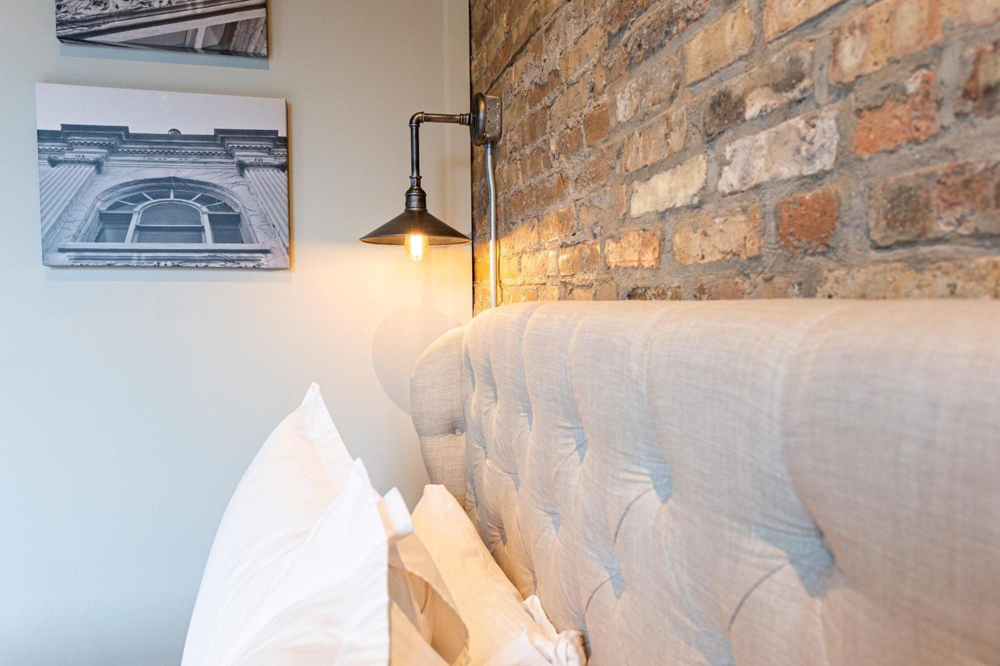 Hip Urban Loft - Small Town Charm - 124 Lofts #1 West Dundee Buitenkant foto