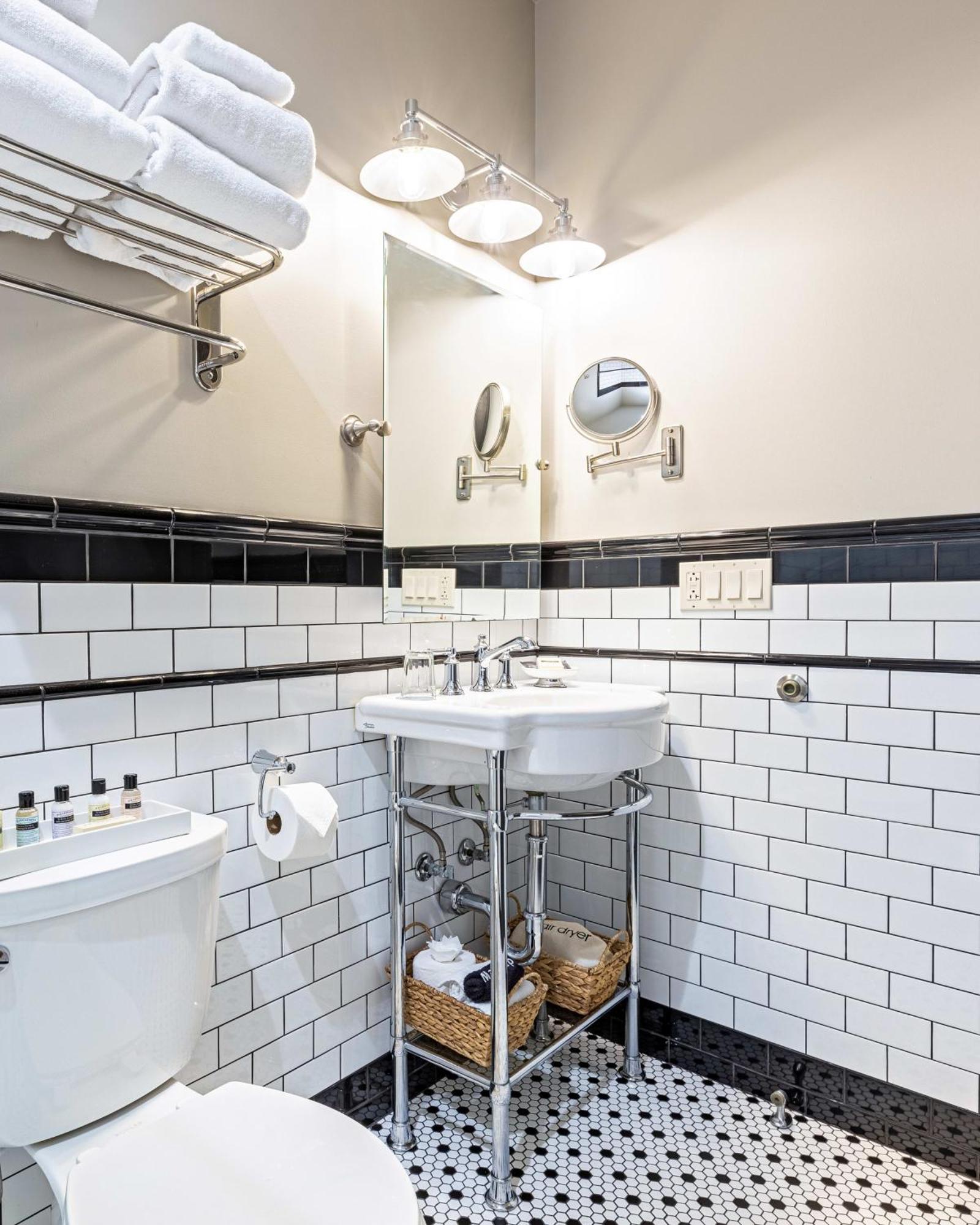 Hip Urban Loft - Small Town Charm - 124 Lofts #1 West Dundee Buitenkant foto